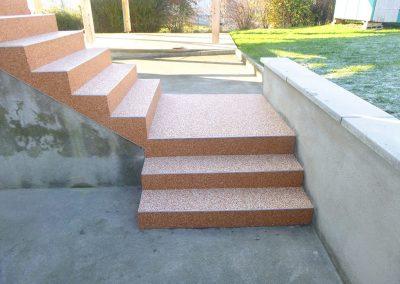 Escalier à Chaux-la-Lotière