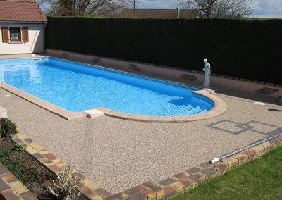 Plage de piscine à Cussey-sur-l’Ognon